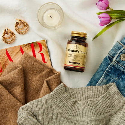 Solgar Menoprime, Women, Menopause, With Saffron and Rhubarb Extract, 30 Capsules 200 g, White